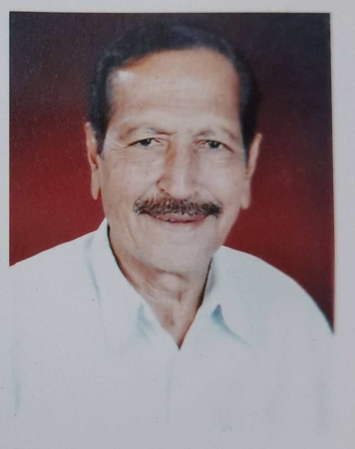 विश्वासराव पाटील खान्देश भूषण